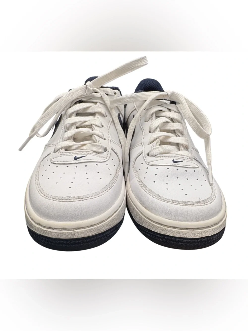 Nike Air Kids (5Y) White and Navy Low-Top Sneakers